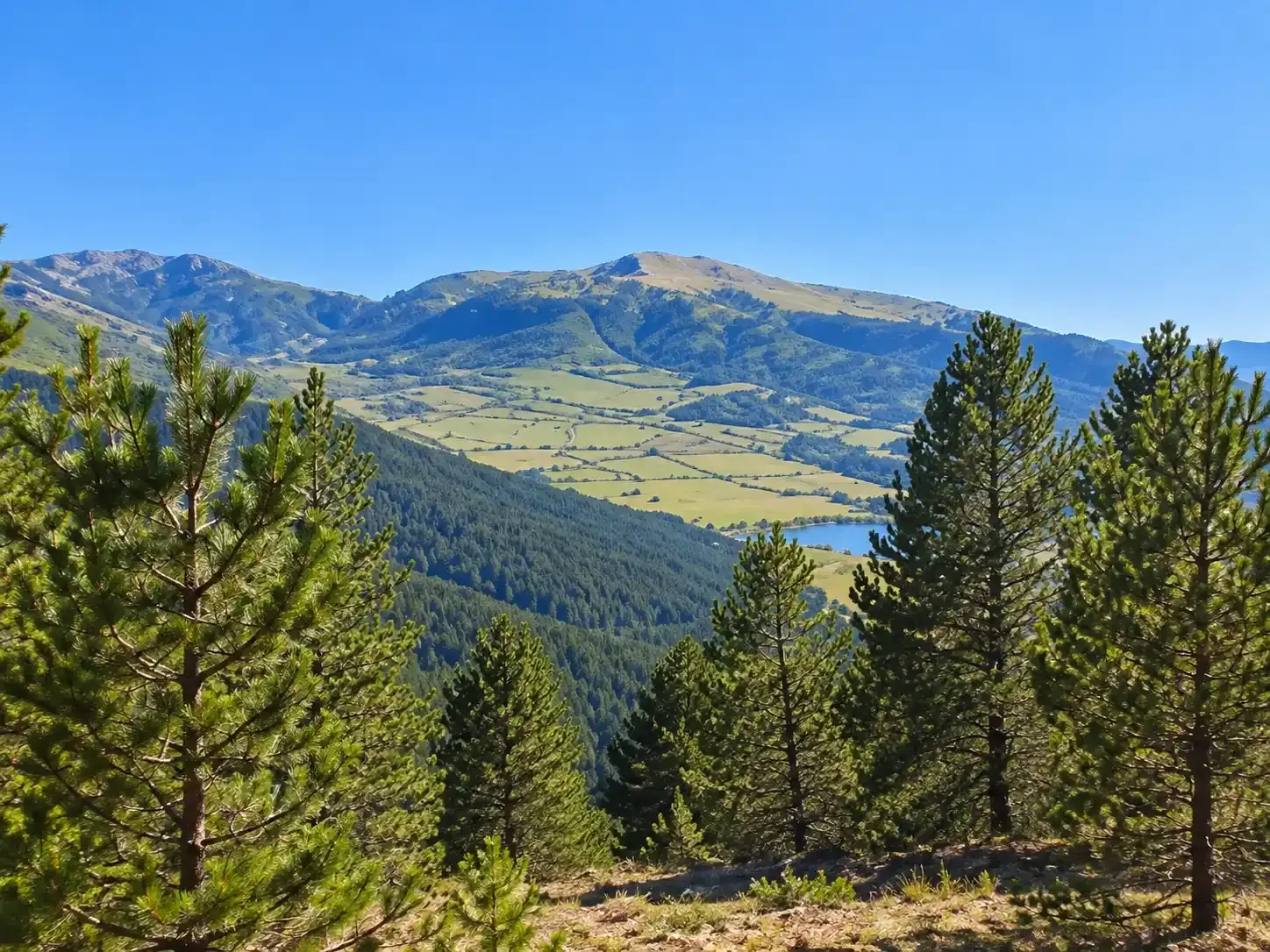 Monte Amoroso e Panorama della Val d'Agri