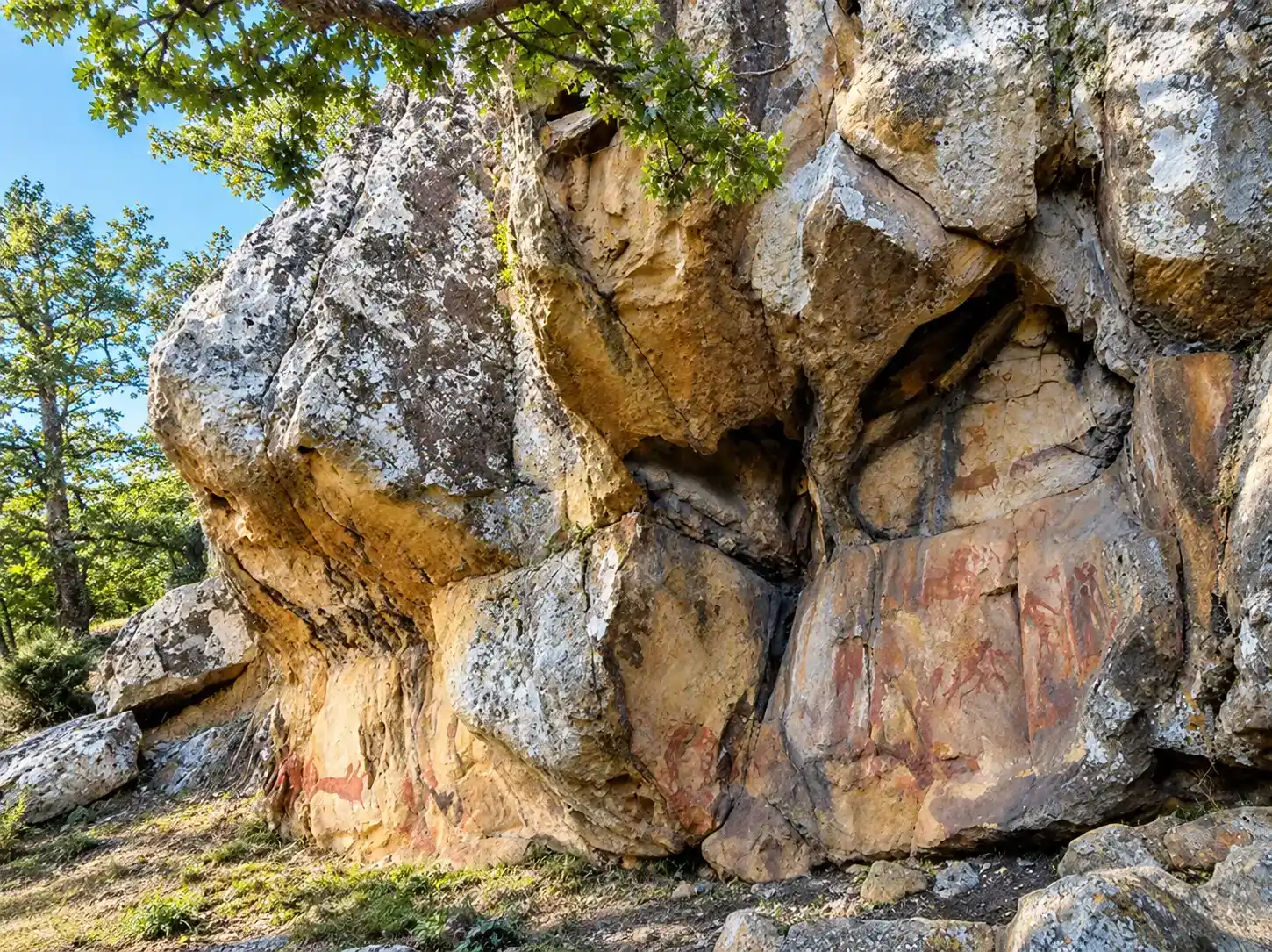 Riparo Ranaldi e Pitture Rupestri di Tuppo dei Sassi