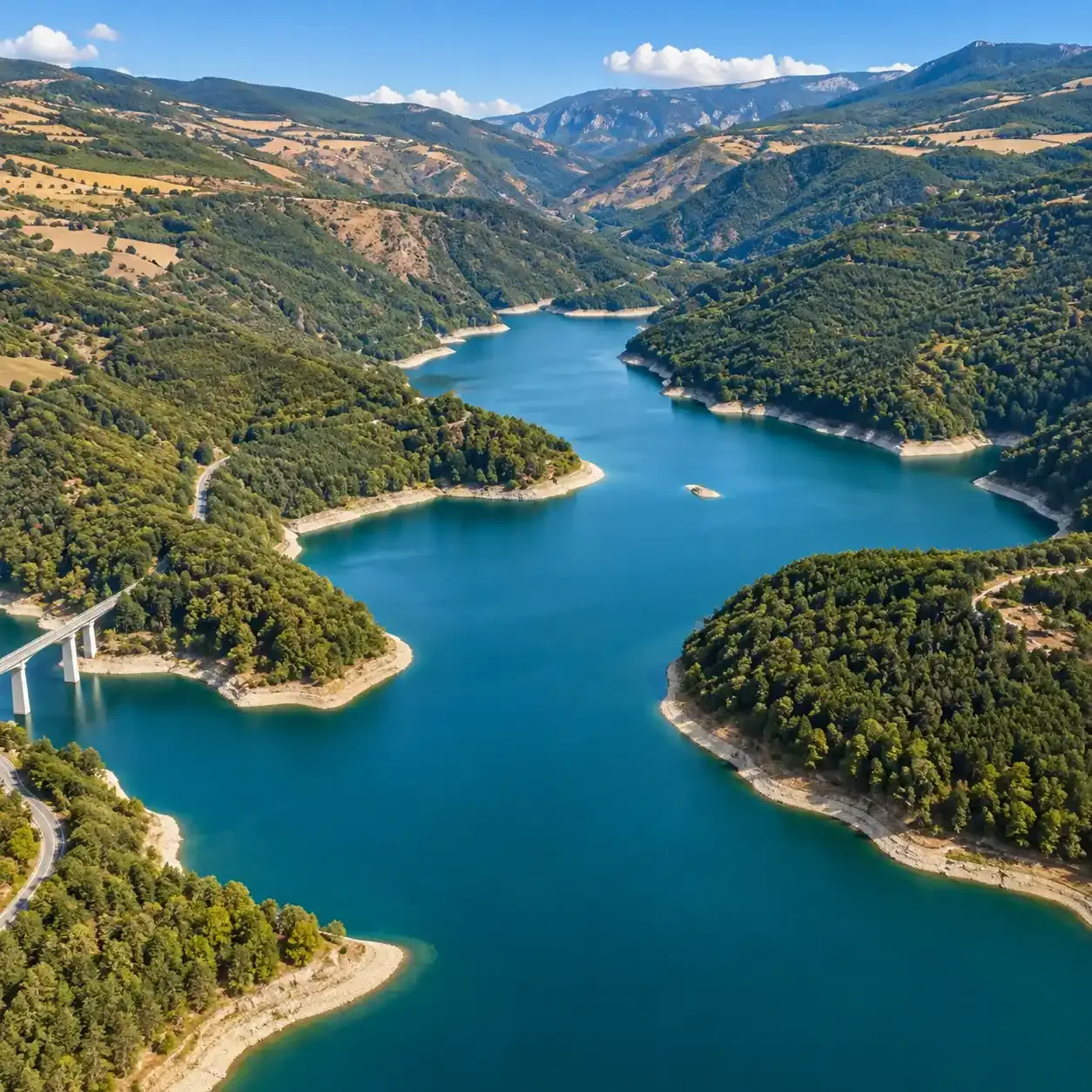 Lago di Pietra del Pertusillo